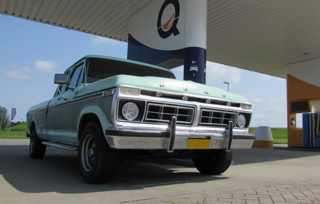 Welke benzine moet ik tanken voor mijn oldtimer?
