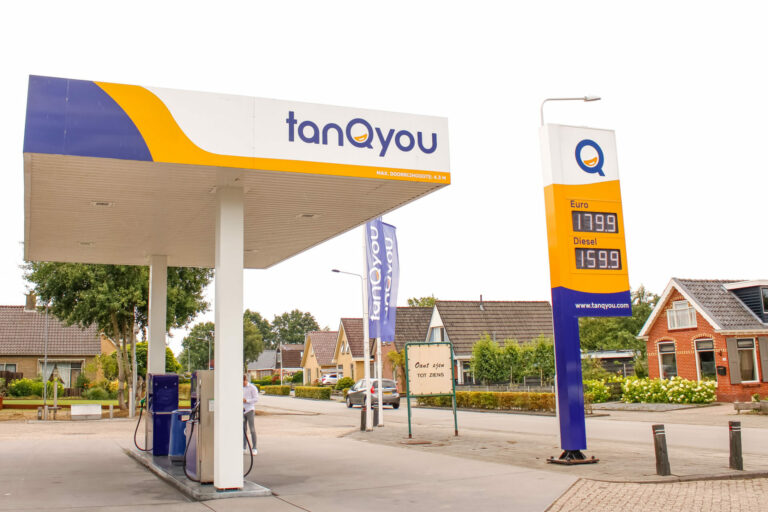 TanQyou Zwaagwesteinde