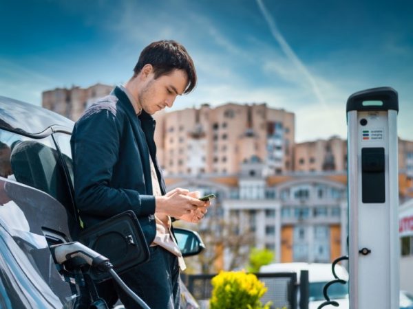 man elektrische auto
